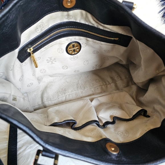 Tory Burch black leather purse - Picture 5 of 12